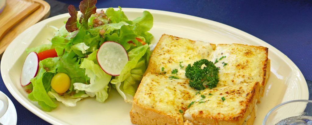 Croque tomate salade - Recettes dietplus